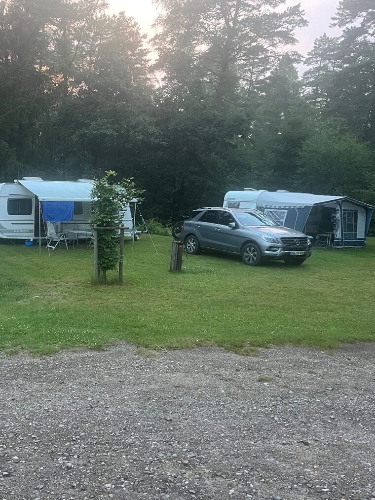 Gemütliche 6-Personen-Safarizelte